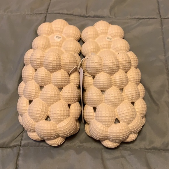 slides - Picture 3 of 4